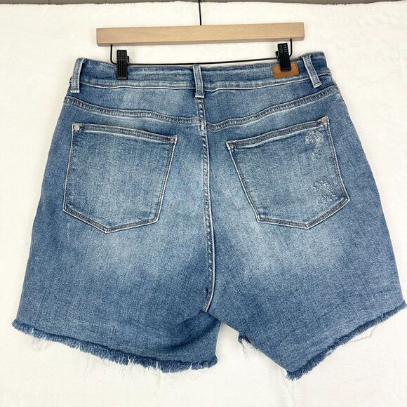 Judy Blue High Waist Distressed Raw Hem Denim Shorts Size 1XL Cutoff Stretch - Picture 2 of 5